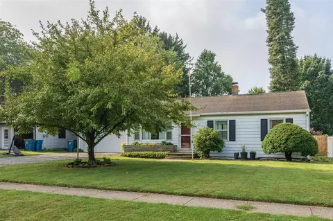 3317 Cranbrook, Kalamazoo, MI 49006