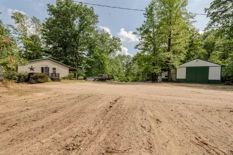 2665 22 Mile, Sears, MI 49679