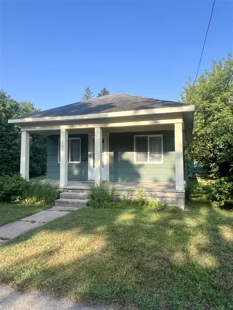 105 N Columbia, Scottville, MI 49454