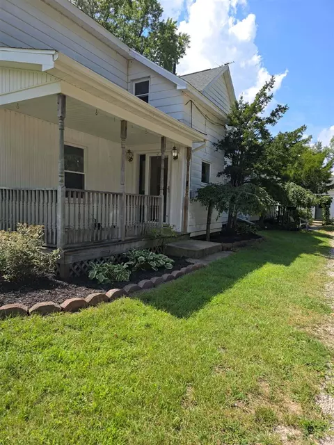 409 Evans, Jonesville, MI 49250