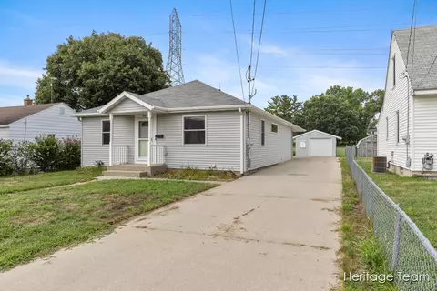 949 Aldon, Wyoming, MI 49509