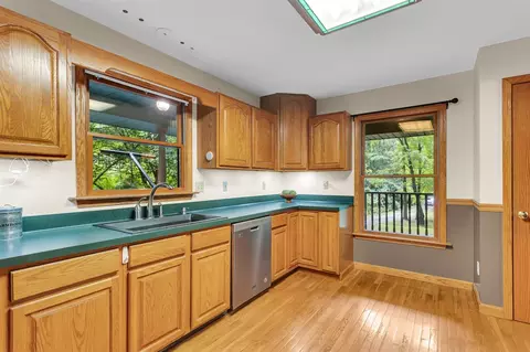 Kitchen - 2740 Marion, Jackson, MI 49201 photo 5 of 7