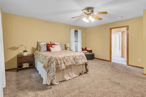 Bedroom - 2740 Marion, Jackson, MI 49201 photo 2 of 11