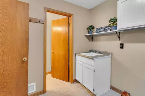 Other - 2740 Marion, Jackson, MI 49201 photo 4 of 12