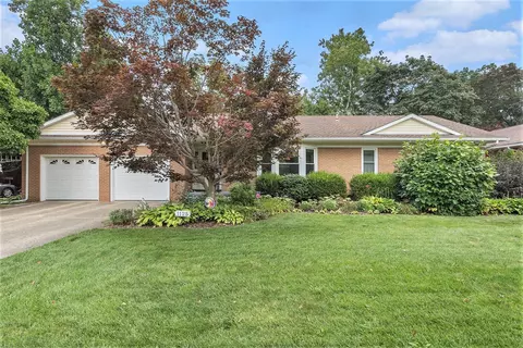 1125 Van Dusen, Ann Arbor, MI 48103