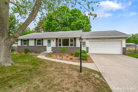 7970 Lamplight, Jenison, MI 49428