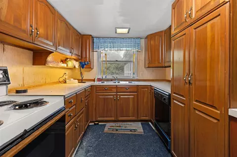 Kitchen - 9008 Macon, Saline, MI 48176 photo 1 of 1