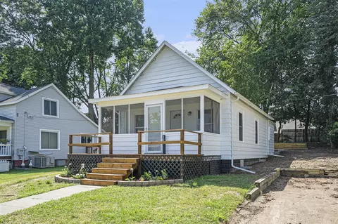 304 E Spg, Bloomingdale, MI 49026