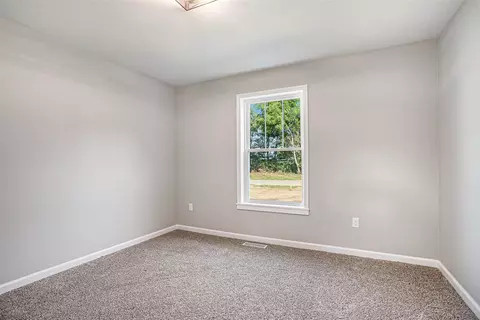 375 Locust, Constantine, MI 49042 photo 12