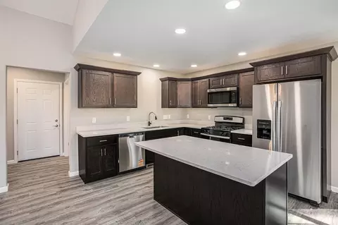 375 Locust, Constantine, MI 49042 photo 7