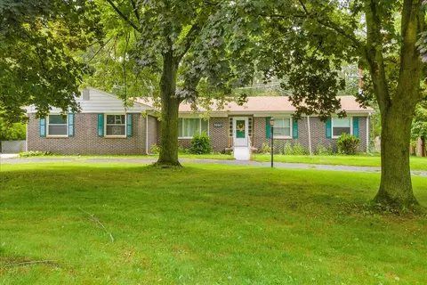 32447 6 Mile, Livonia, MI 48152