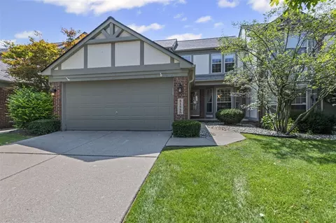 41445 Bobcat #108, Canton, MI 48188