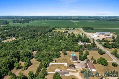 View/Area - 6600 Risner, Plainwell, MI 49080 photo 2 of 7