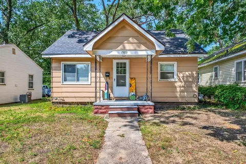 1923 Ray, Muskegon, MI 49442