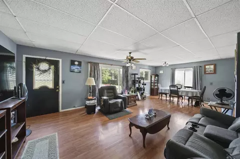 2100 N Cloverhill, Jackson, MI 49201 photo 7
