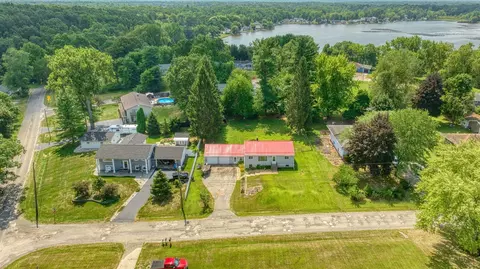 2100 N Cloverhill, Jackson, MI 49201 photo 42
