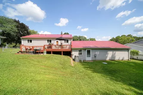 2100 N Cloverhill, Jackson, MI 49201 photo 34