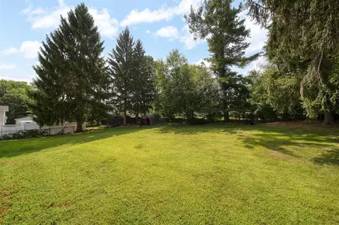 2100 N Cloverhill, Jackson, MI 49201 photo 33