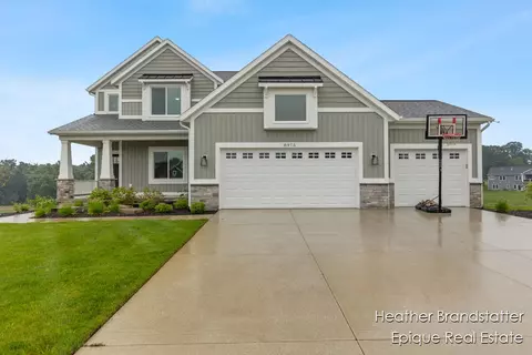8973 Courtland Hls, Rockford, MI 49341