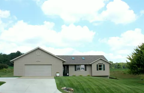 24510 60th, Mattawan, MI 49071