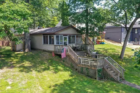 69692 Oak, Union, MI 49130