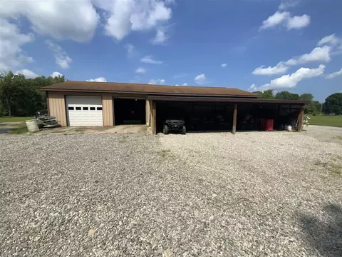 Exterior - 4350 Bailey, Jackson, MI 49201 photo 16 of 19