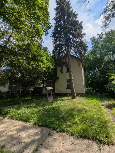 50 Lewis, Pontiac, MI 48342