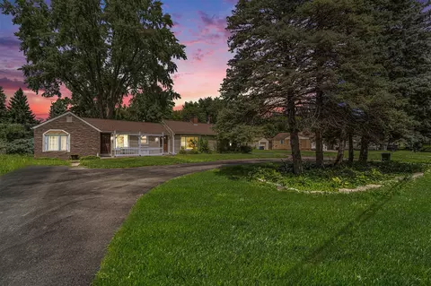 27030 W 6 Mile, Redford, MI 48240
