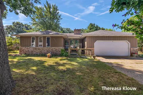 1657 E Smt, Muskegon, MI 49444