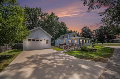 2903 Russell, Clarklake, MI 49234