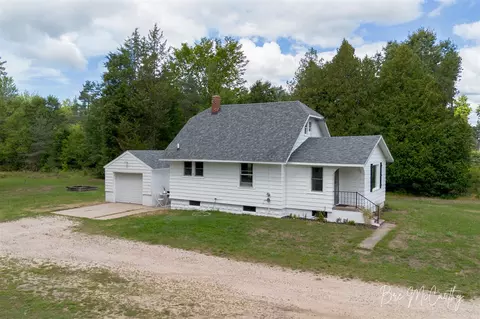 1603 Horton, Muskegon, MI 49445