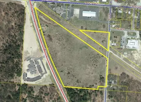 2213 Us 31, Manistee, MI 49660