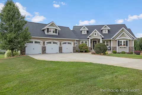 4440 Sunrise, Caledonia, MI 49316