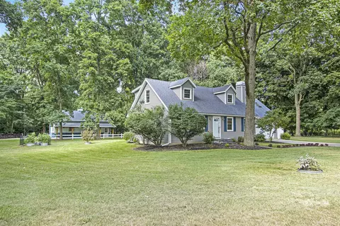 9779 E C, Richland, MI 49083 photo 3