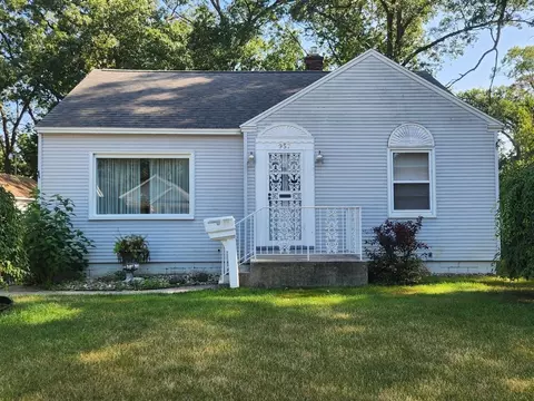 957 E Isabella, Muskegon, MI 49442