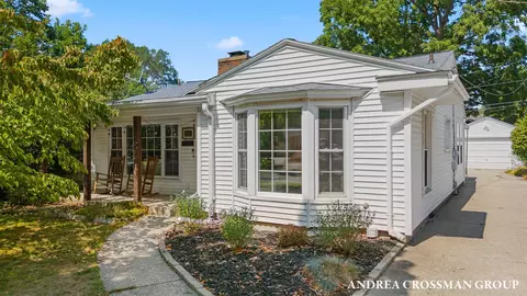 179 E 28th, Holland, MI 49423