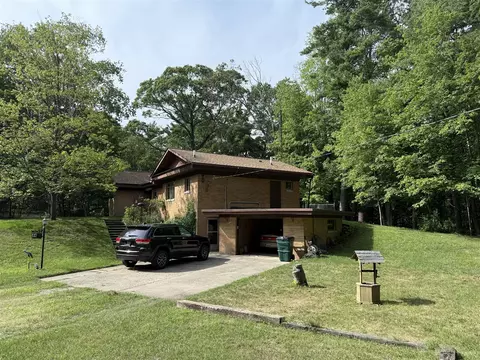 44 N Weber, Muskegon, MI 49445
