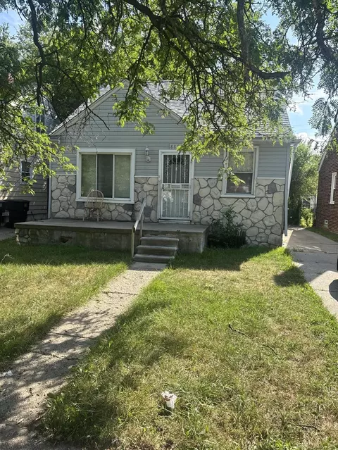 8896 Coyle, Detroit, MI 48228