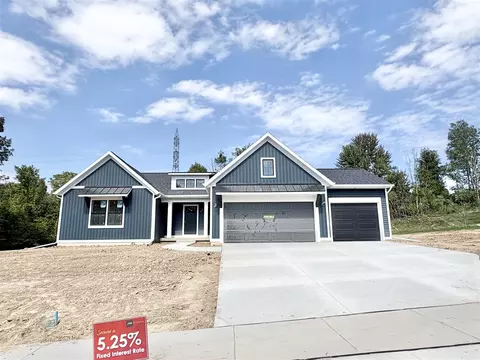5883 Valley Pt, Caledonia, MI 49316