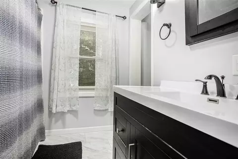 Bath - 906 Seventh St, Three Rivers, MI 49093 photo 3 of 3