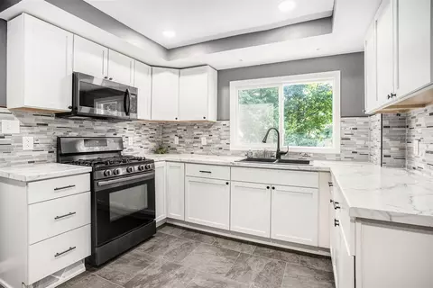 Kitchen - 906 Seventh St, Three Rivers, MI 49093 photo 2 of 2