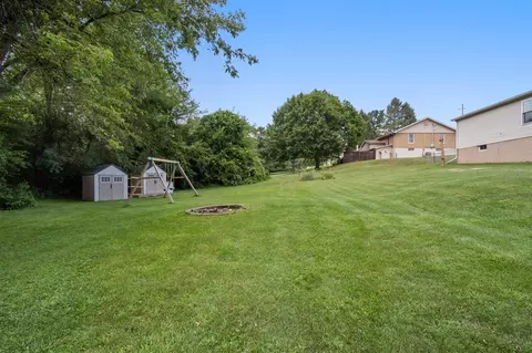 Exterior - 1116 Donnely, Jackson, MI 49201 photo 4 of 8
