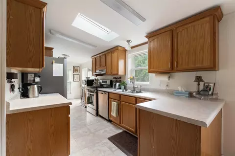 Kitchen - 1116 Donnely, Jackson, MI 49201 photo 1 of 4