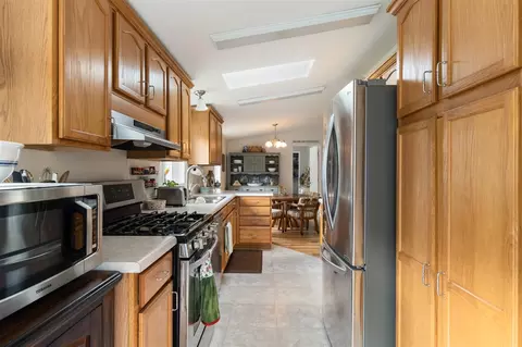 Kitchen - 1116 Donnely, Jackson, MI 49201 photo 2 of 4