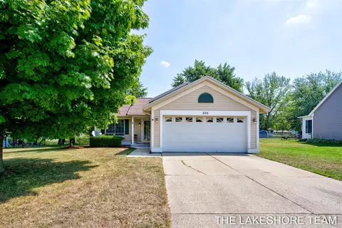 205 Jennifer, Holland, MI 49423