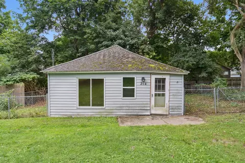 214 N Fountain, Marshall, MI 49068