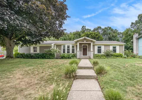 2868 Manitou, Grand Rapids, MI 49525