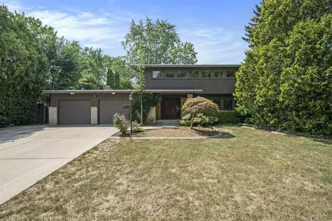 1745 Vesta, Grand Rapids, MI 49506