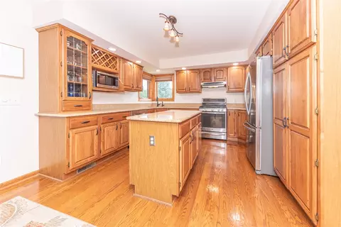 Kitchen - 3230 Golfview, Saline, MI 48176 photo 1 of 5