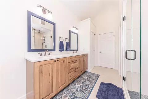 Bath - 3230 Golfview, Saline, MI 48176 photo 5 of 12